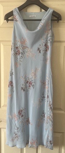 Baby blue floral - blue,