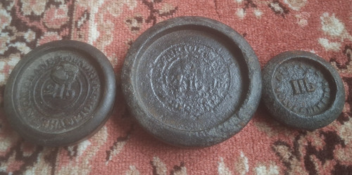 Vintage weights for scales x - vintage,