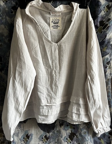 Italian designed 100 - %, linen