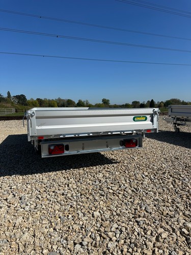 Tipping trailer - 3.6m,