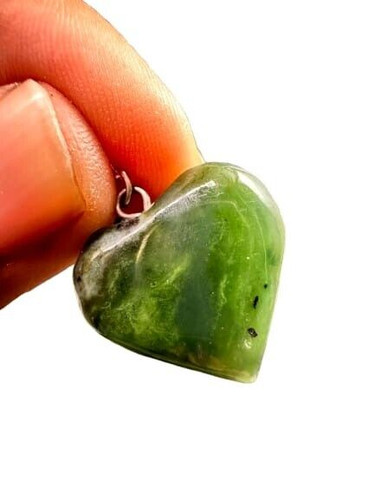 Elegant heart shaped nephrite - heart-shaped,