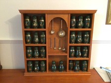 Brookes and Bentley vintage spice rack with royal dynasty spice jars
