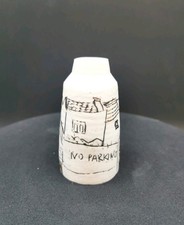 British Pottery Art  8cm  Bud