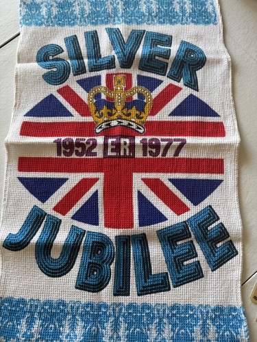 Vintage 1977 silver - 1977,