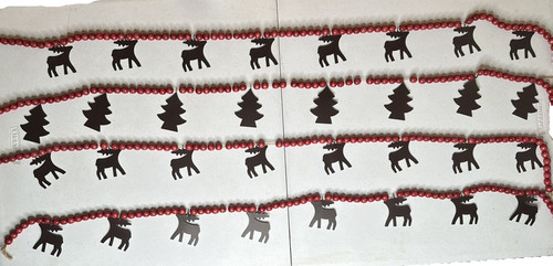 Lot red wooden bead - red, garland