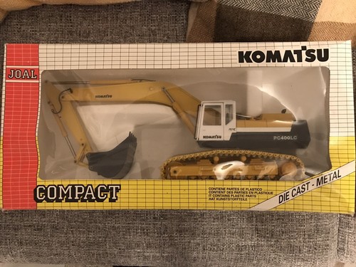 Komatsu pc400 diecast - 1:32,
