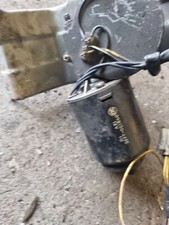 suzuki sc100  front wiper