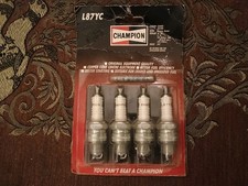SET OF SPARK PLUGS - FITS