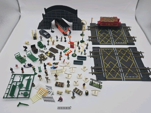 Hornby gauge track and - 00,