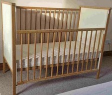1980s Vintage Wooden Cot with Drop-Down Side