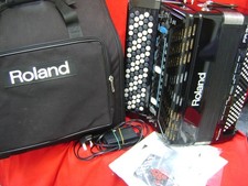ROLAND FR-3XB COMPACT V ACCORDION