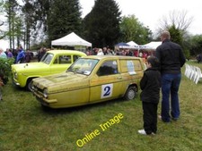 Photo 6x4 Three wheeler car
