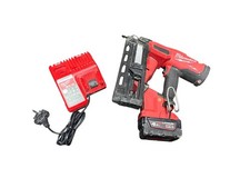 Milwaukee M18 FN16GA 18V Nail