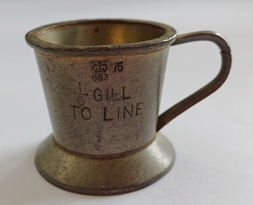 Vintage gill measure james - gill,