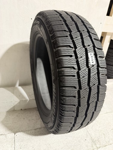 215 r17c 104 - x,