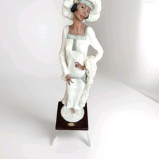 Giuseppe Armani Figurine