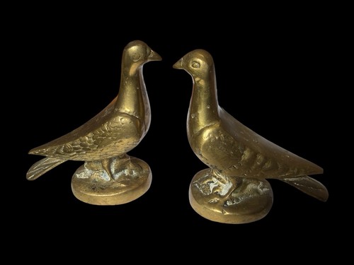 Vintage solid heavy brass - 2, x