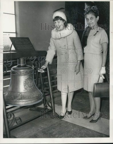 1969 press photo mrs - 1969, mrs.