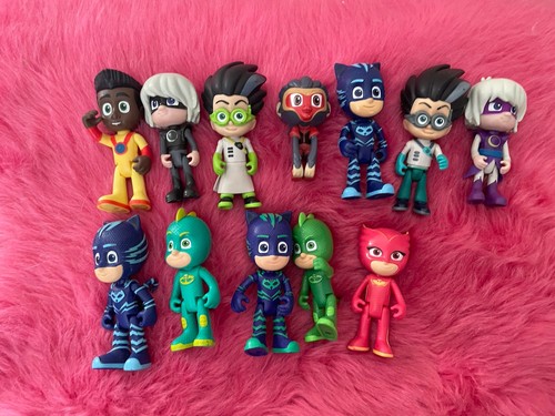 Mask action figures bundle - pj,