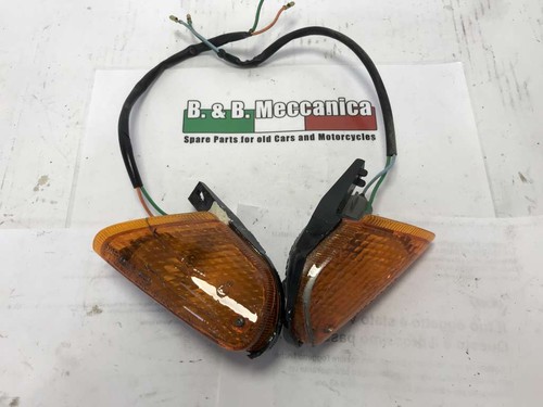 Pair front directional arrows - pair,