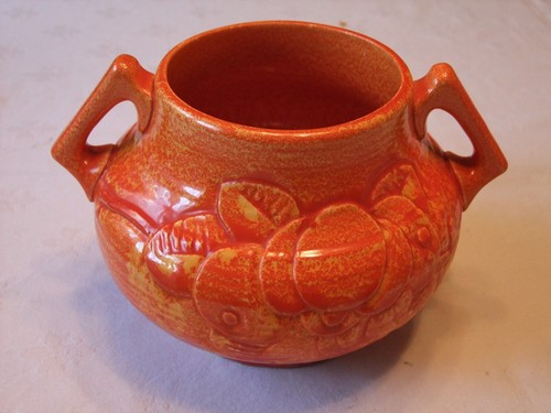 Crown ducal twin handled - crown,