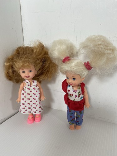Kelly shelly dolls eatin - x,
