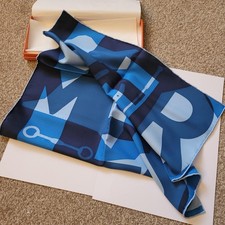 HERMES pocket square