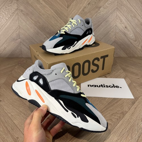 Adidas yeezy 700 boost wave - adidas, v2