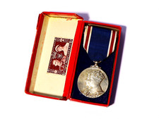 1937 George VI Coronation Medal in Original Box Tatty  #JM