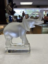 Lalique France ELEPHANT 6 1/4"