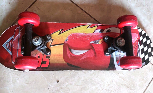Skate board kids ages red - skate,