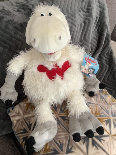 Wooly worth cuddly - cuddly, plush