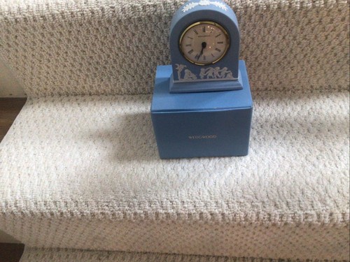 Wedgewood table clock - wedgewood,