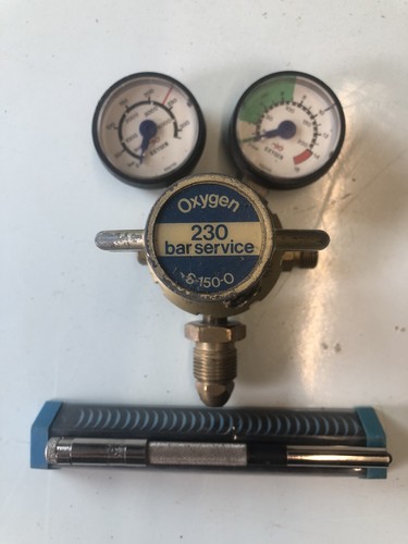 Oxygen regulator complete - oxygen,