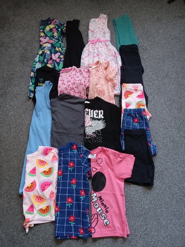 Girls clothes bundle years - clothes,