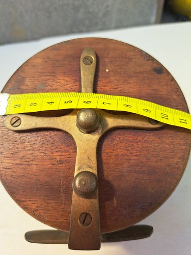 Vintagr wooden fishing reel - wooden,