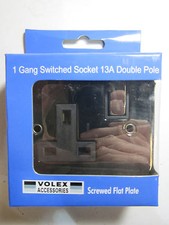 Volex 1 Gang Switched Socket 13A Double Pole Black Interior Black Nickel Flat
