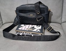 Women River Island Crossbody Handbag & Purse. Black L. Size Med. Good Condition.