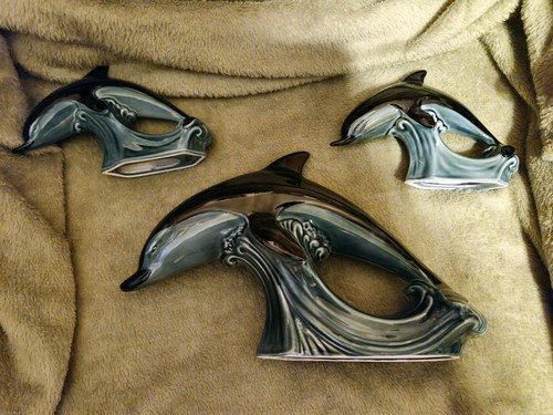 Poole pottery dolphins on - pottery,