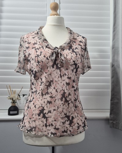 Gray osbourn pink floral - &,