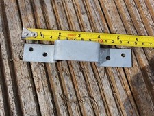 Galvanised  elongated keep for