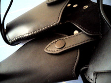 Double gun shoulder - gun, holster