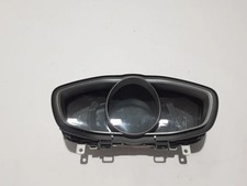 Volvo V40 Hatchback Instrument