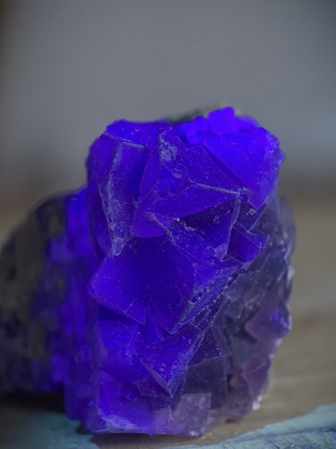 Fluorescent purple fluorite - fluorescent,