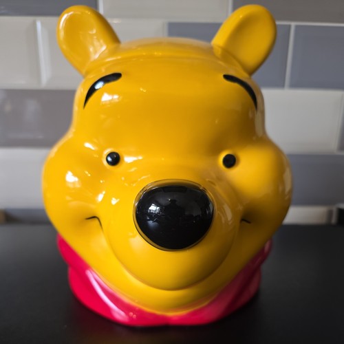 Disney winnie the pooh cookie - pooh,