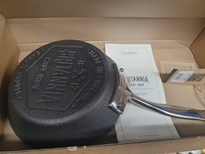 20cm Britannia cast iron