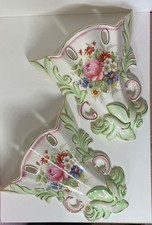Pair of beautiful Wedgewood & Co Ornate Wall Pocket Vases 20cm H Floral Pretty