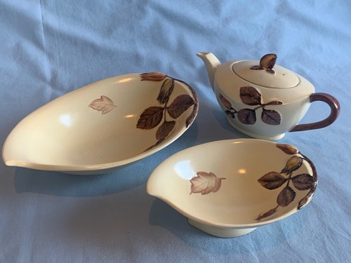 Vintage carlton ware hazelnut - vintage,