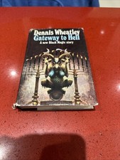 DENNIS WHEATLEY GATEWAY TO