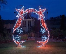 Festive Frames Ribbon Arch